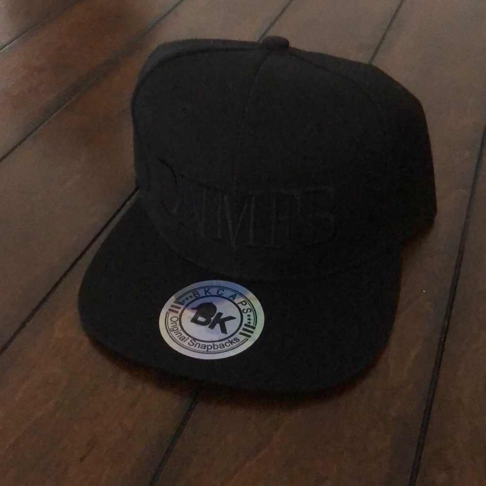 Black Drum and Bass Cap (DNMFB)
